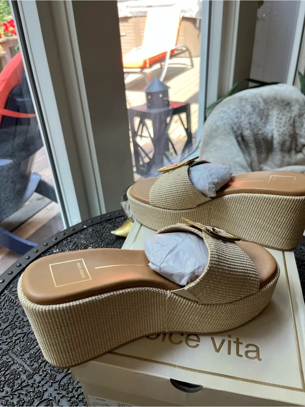 DOLCE VITA JILLIAN WEDGE SANDALS LT NATURAL RAFFIA 9
